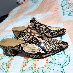 Time and Tru Women's Snakeskin Look, Slip-On Shoes/Clogs - Women's Size 8